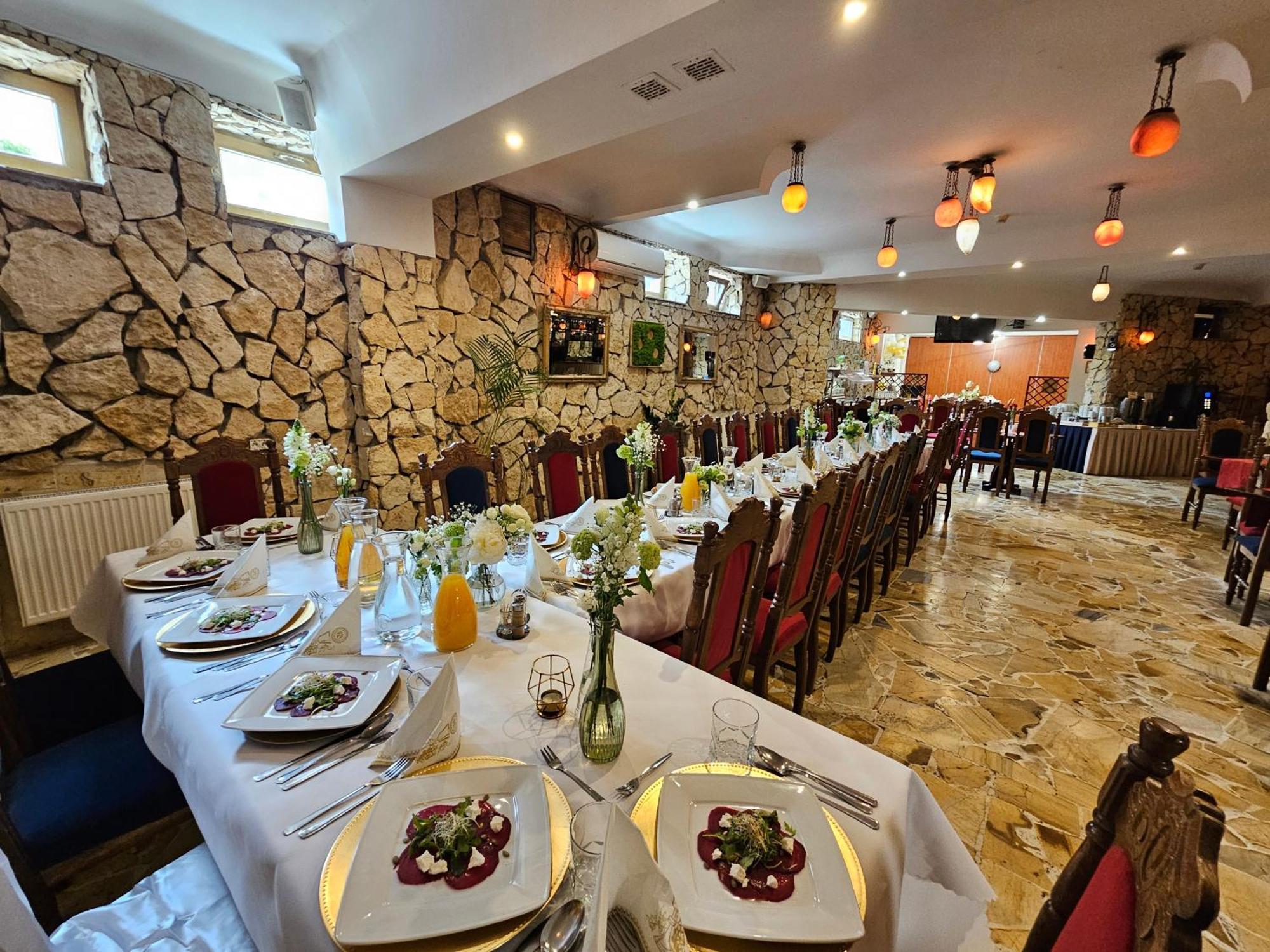 Hotel Galicja Spa Wieliczka Exteriör bild