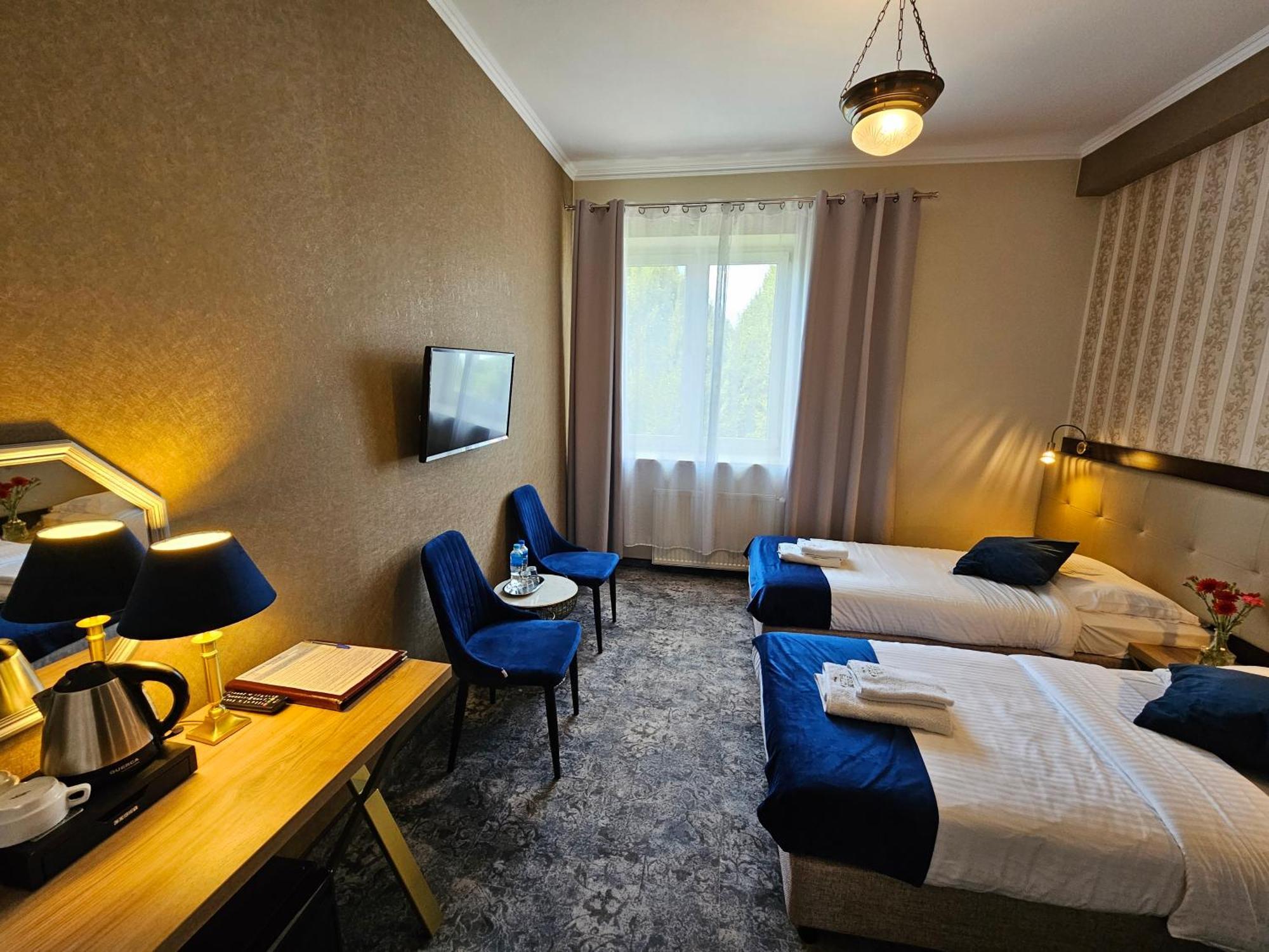Hotel Galicja Spa Wieliczka Exteriör bild