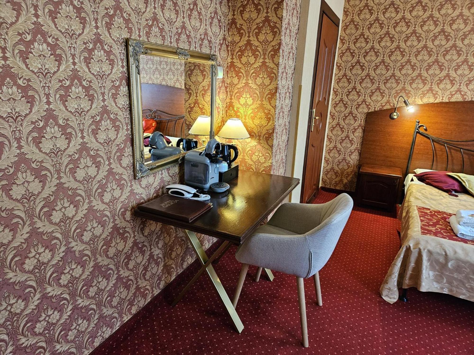 Hotel Galicja Spa Wieliczka Exteriör bild