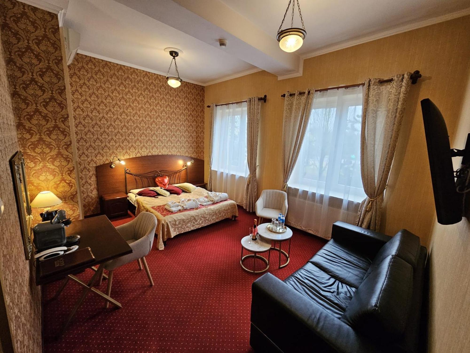 Hotel Galicja Spa Wieliczka Exteriör bild