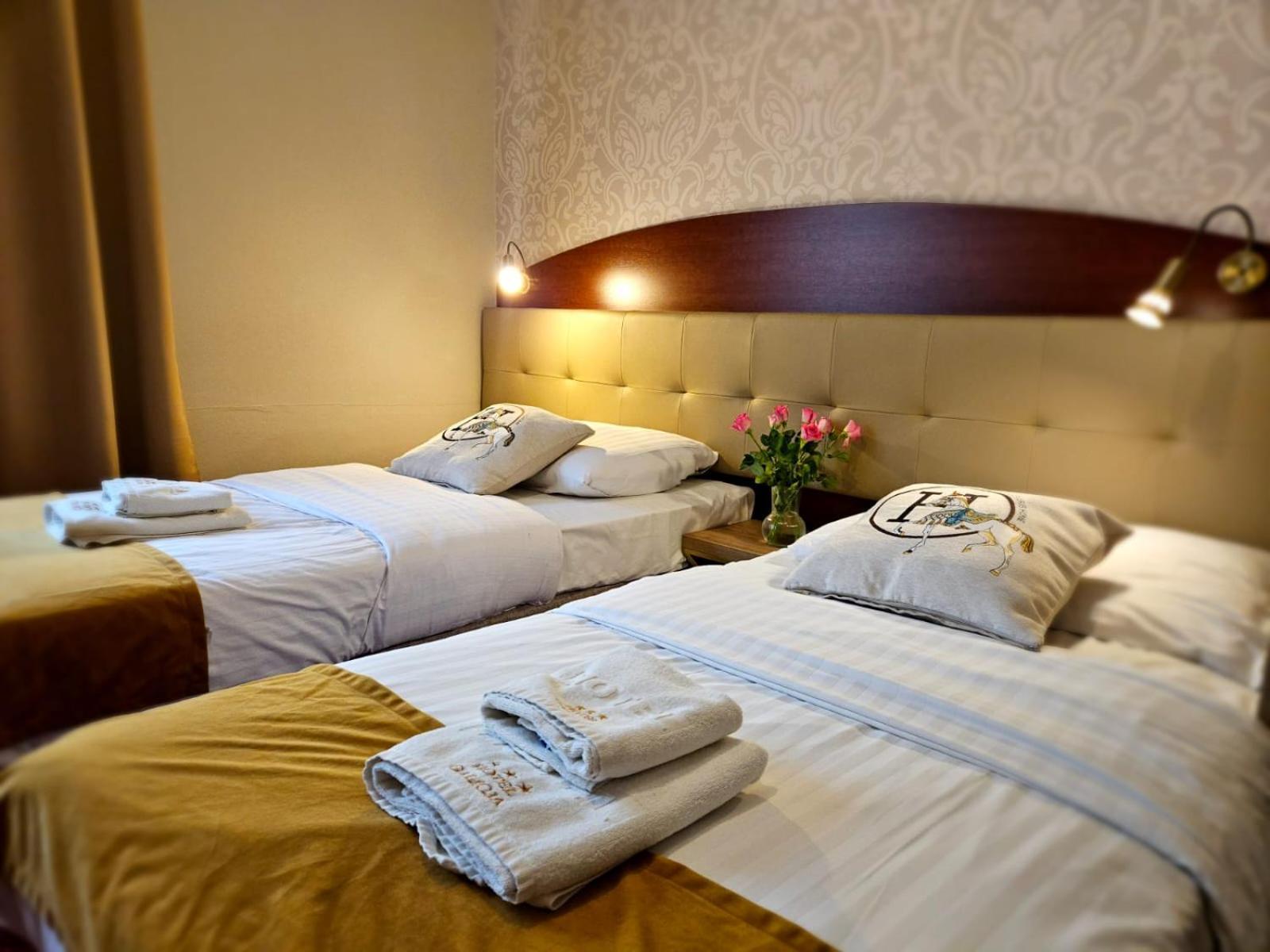 Hotel Galicja Spa Wieliczka Exteriör bild